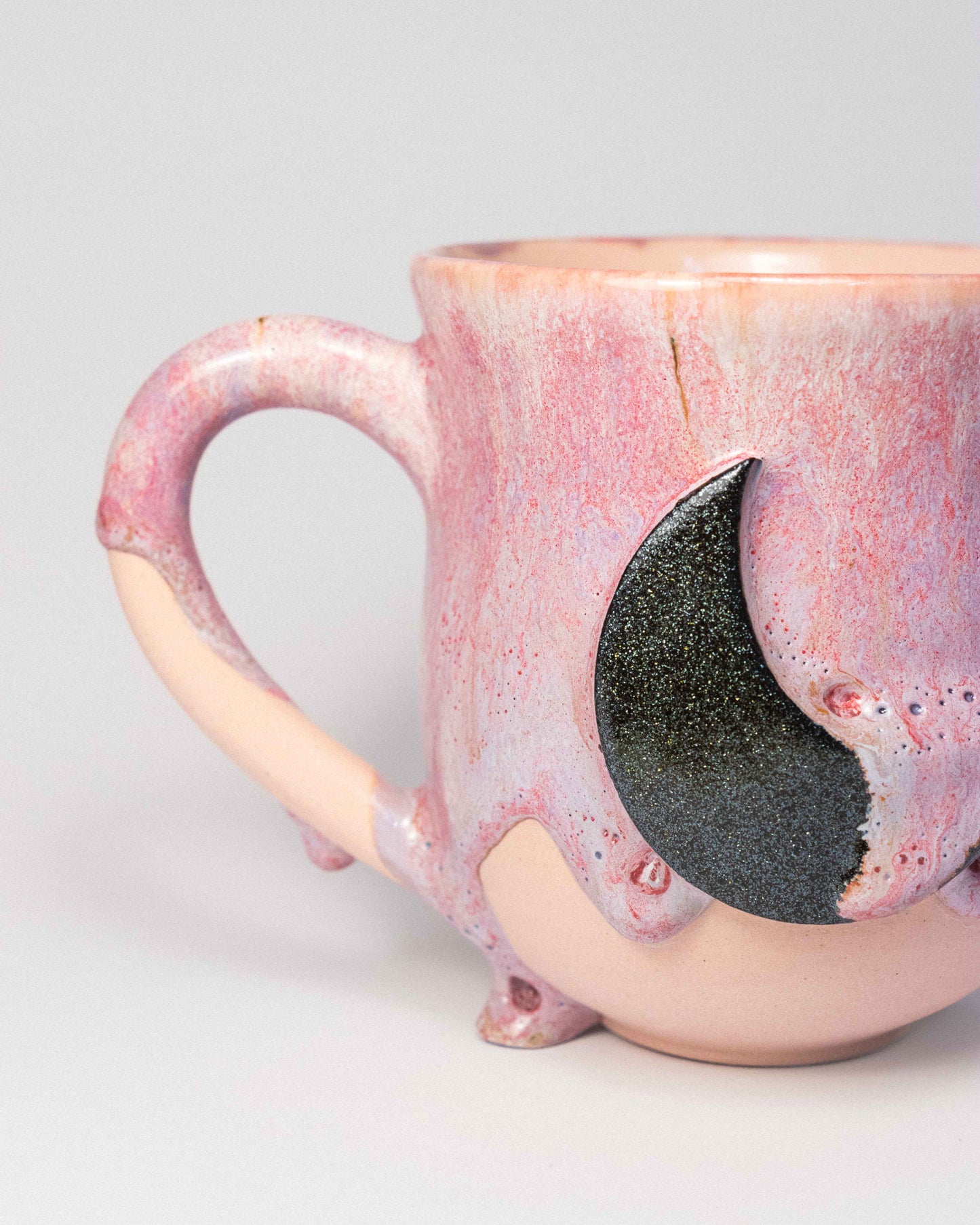 Drippy moon mug