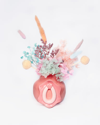 vulva small round vase