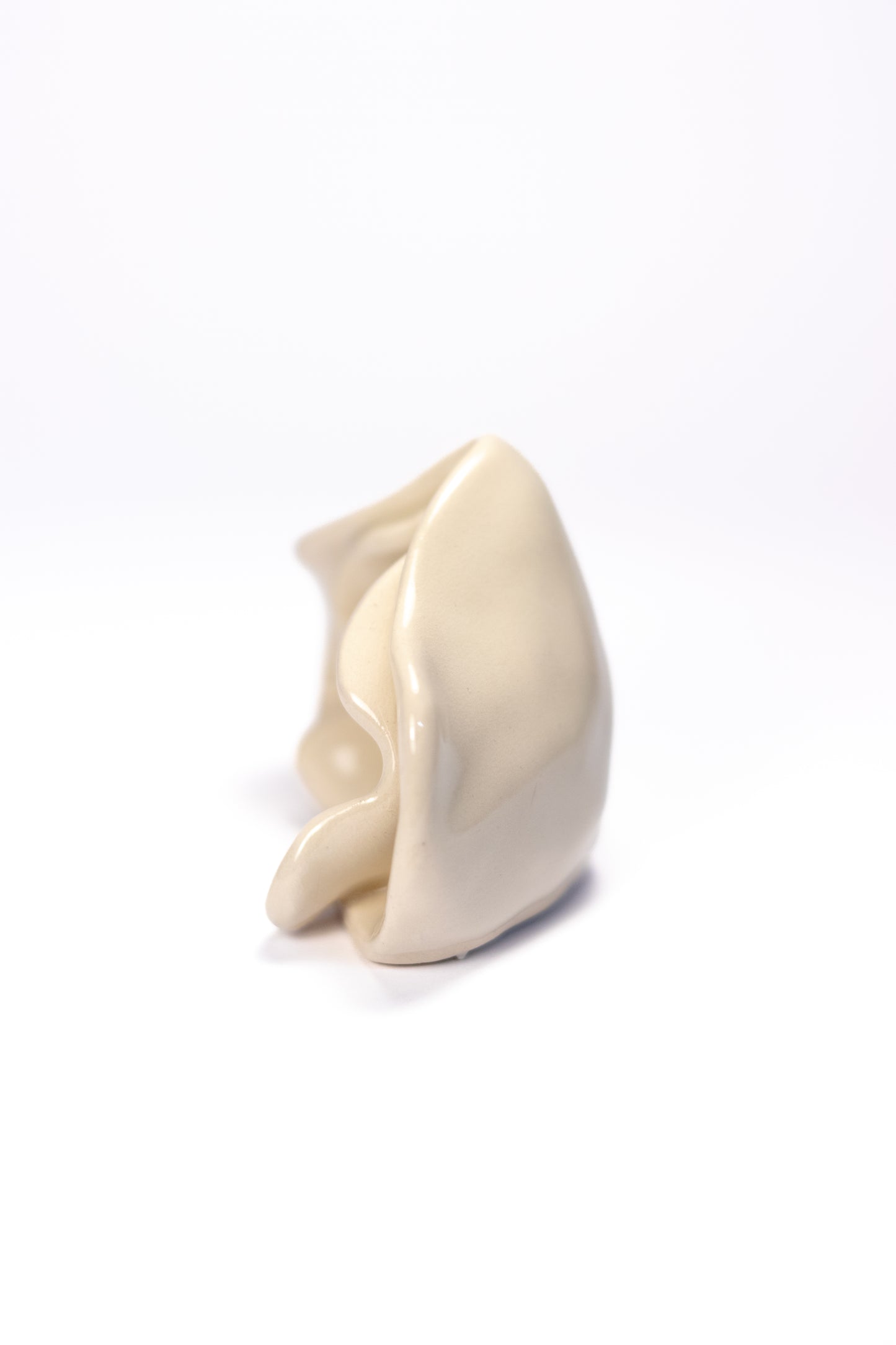 small vulva sculpture