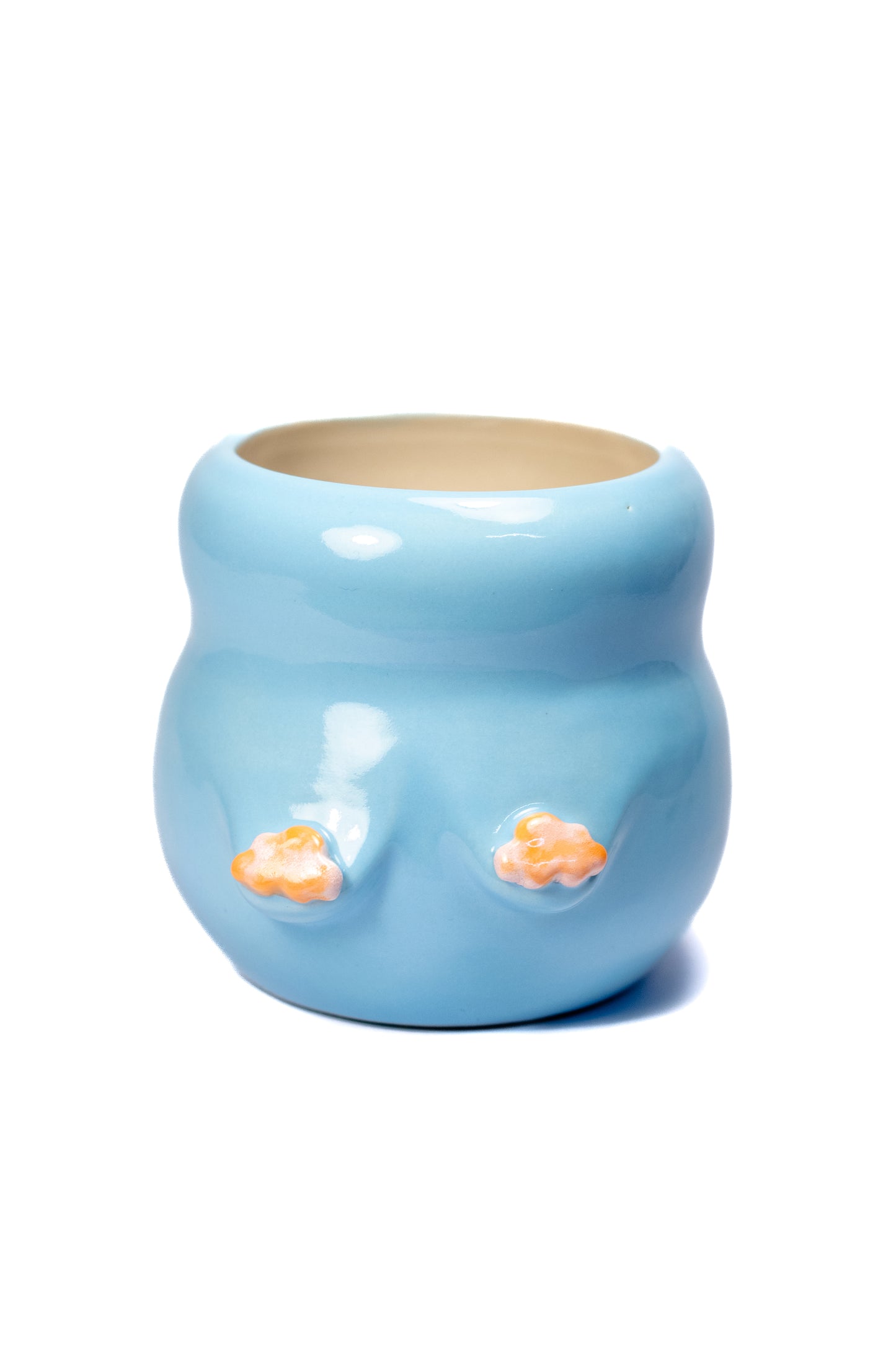 cloudy boobs cup