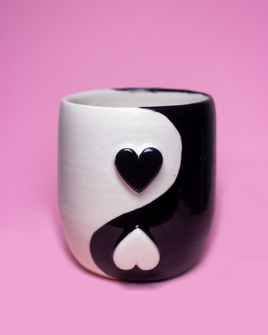 Yin yang cup