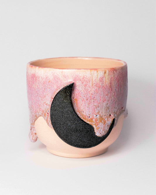 Drippy moon cup